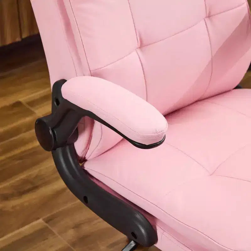 Fauteuil pivotant d'intérieur en similicuir noir avec dossier capitonné à clous et tirettes