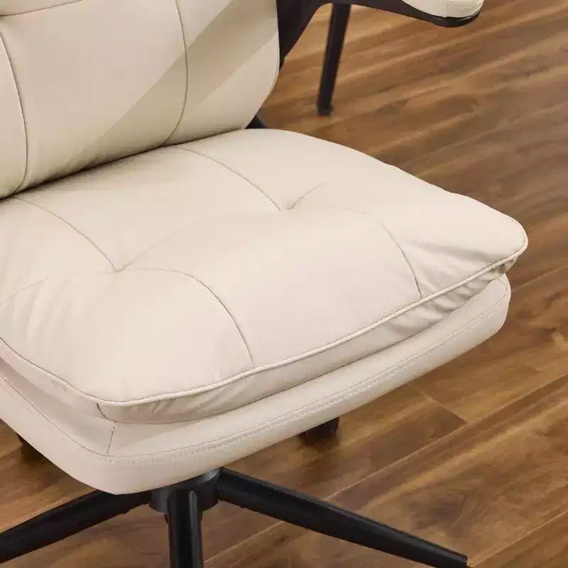 Fauteuil pivotant d'intérieur en similicuir noir avec dossier capitonné à clous et tirettes
