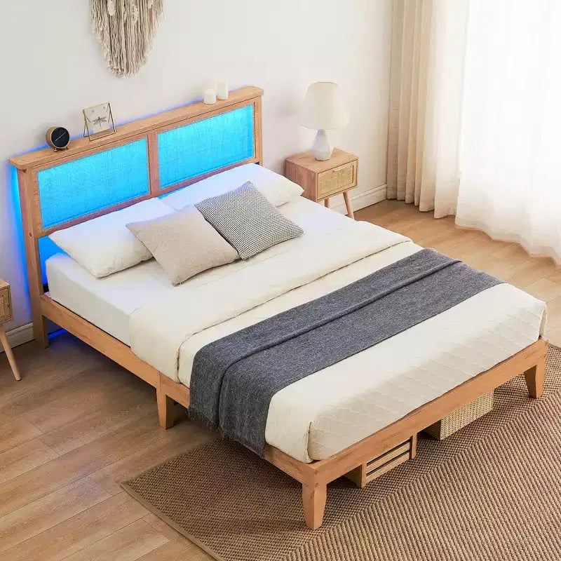 Cadre de lit, Cadre de lit avec tête de lit de rangement en rotin, Lumières LED réglables