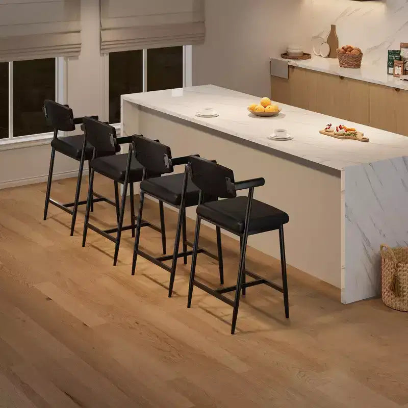 Tabourets de bar hauteur comptoir avec accoudoirs, repose-pieds et dossier en bois